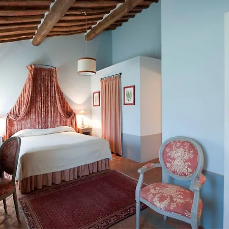 Hotel Marta 4*