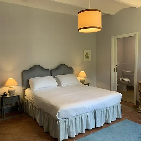 Marta Hotel