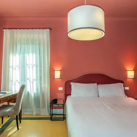 Marta Hotel