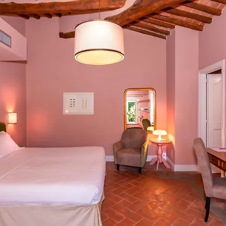 Marta Hotel 4*